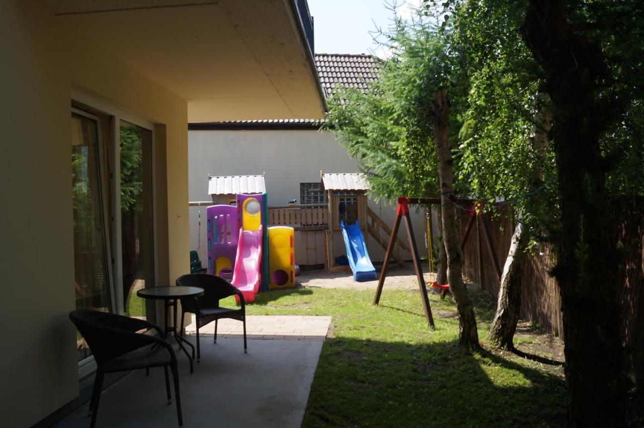 Bursztyn 2 Apartment Rewal Luaran gambar
