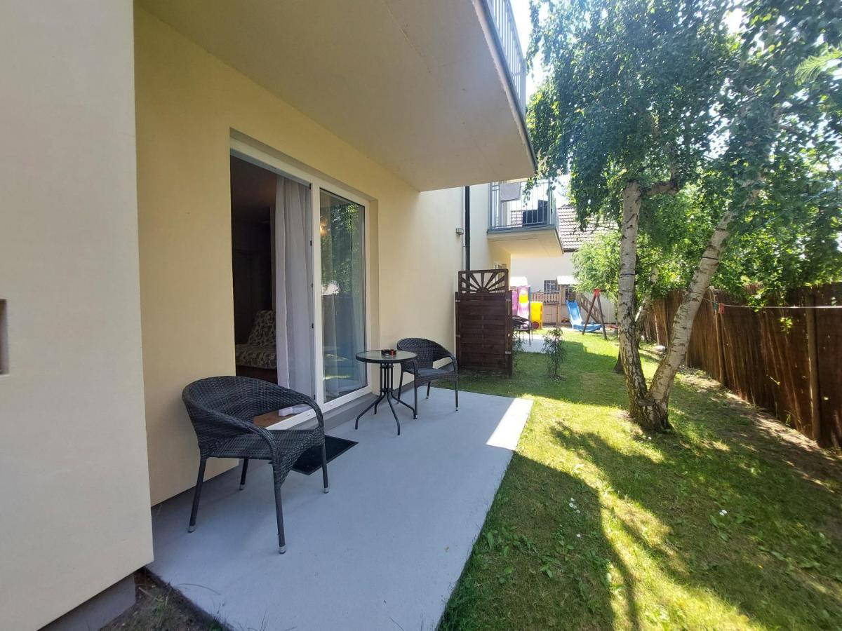 Bursztyn 2 Apartment Rewal Luaran gambar