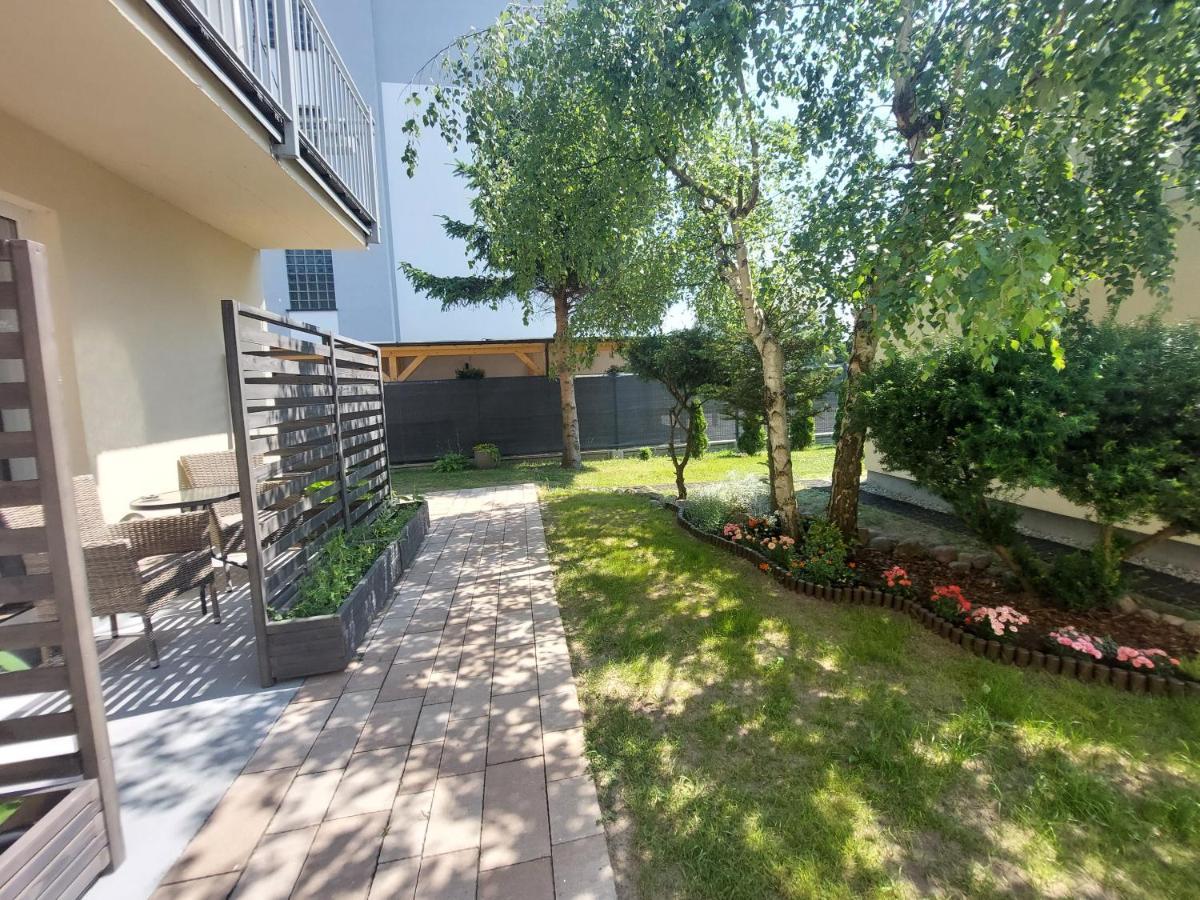 Bursztyn 2 Apartment Rewal Luaran gambar