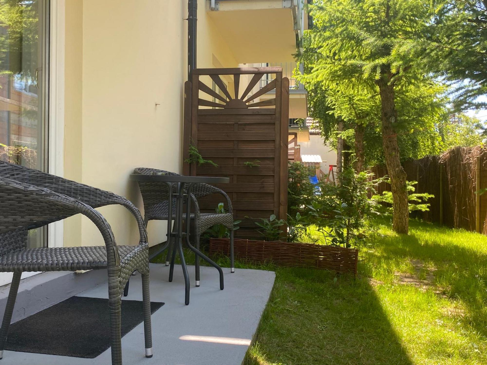 Bursztyn 2 Apartment Rewal Luaran gambar